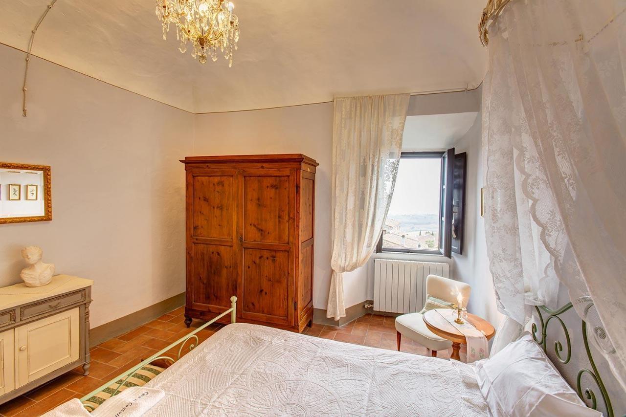 La Rocca Aparthotel Gambassi Terme Esterno foto